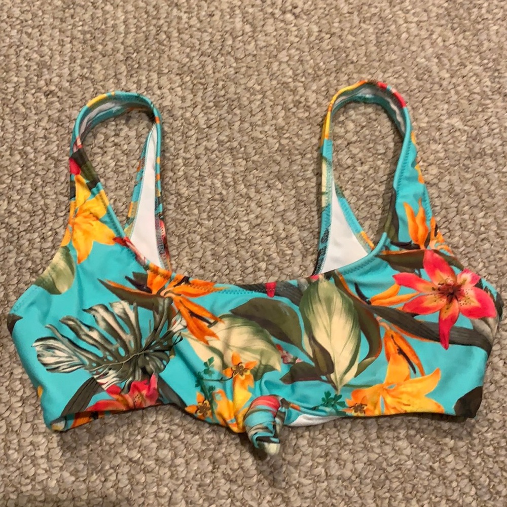 Bikini top tropical pattern